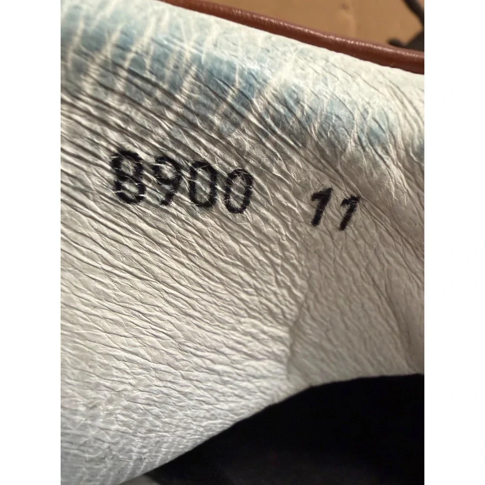 Mauri pre owned